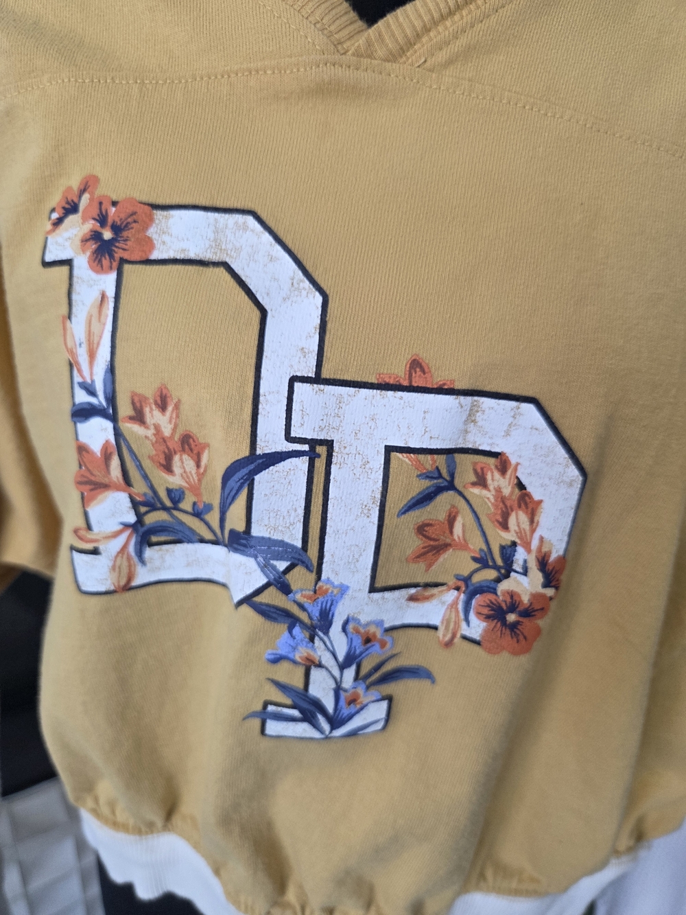 Daily Practice Anthropologie Coin Toss Crop Top Yellow + Cream Sweatshirt, Large - Picture 5 of 11